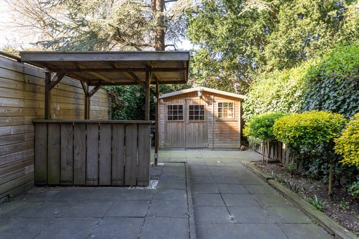 Photo 22 of Zeestraat 60