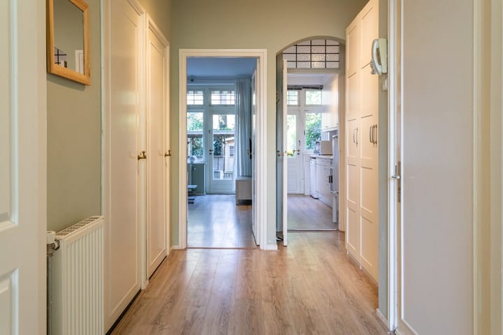 Photo 7 of Zeestraat 60