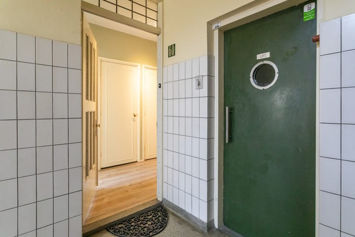 Photo 6 of Zeestraat 60