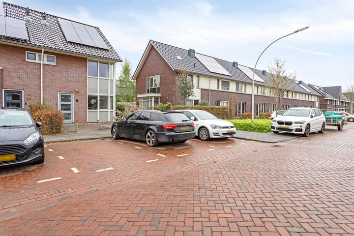 Foto 32 van Mathilde Wibautsingel 33