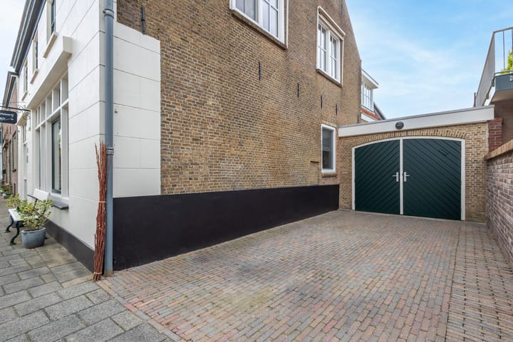 Photo 36 of Molenstraat 21