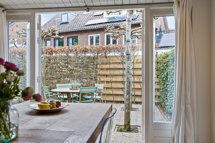 Foto 13 van Graaf Engelbertlaan 14