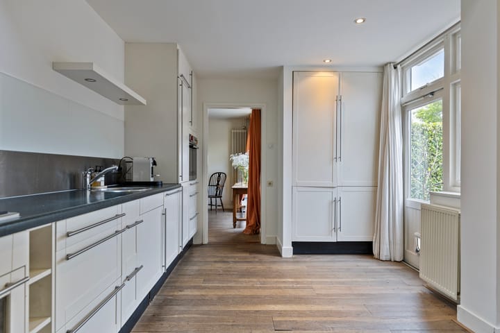 Foto 15 van Graaf Engelbertlaan 14