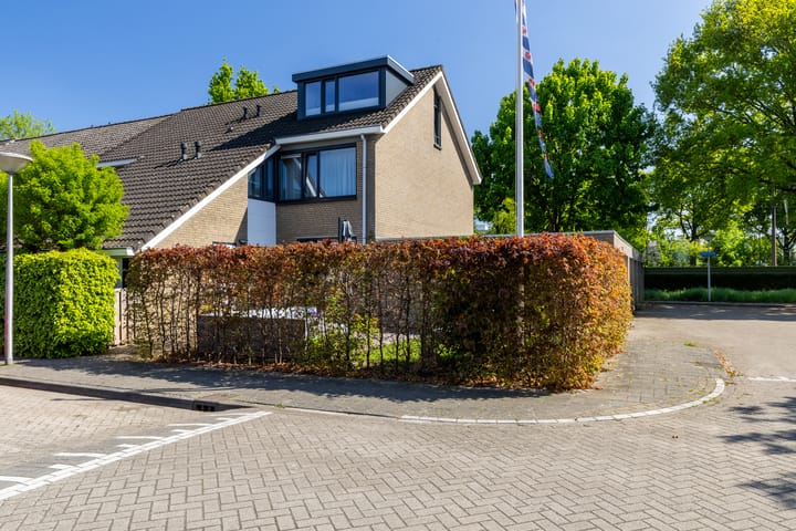 Foto 1 van Avondroodstraat 28