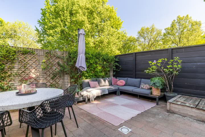 Foto 42 van Avondroodstraat 28