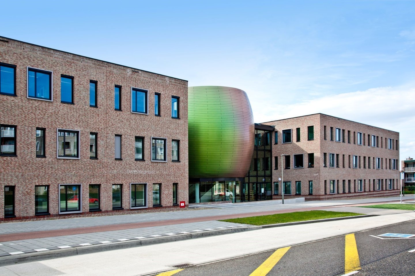 View photo 4 of Prins Hendriklaan 376