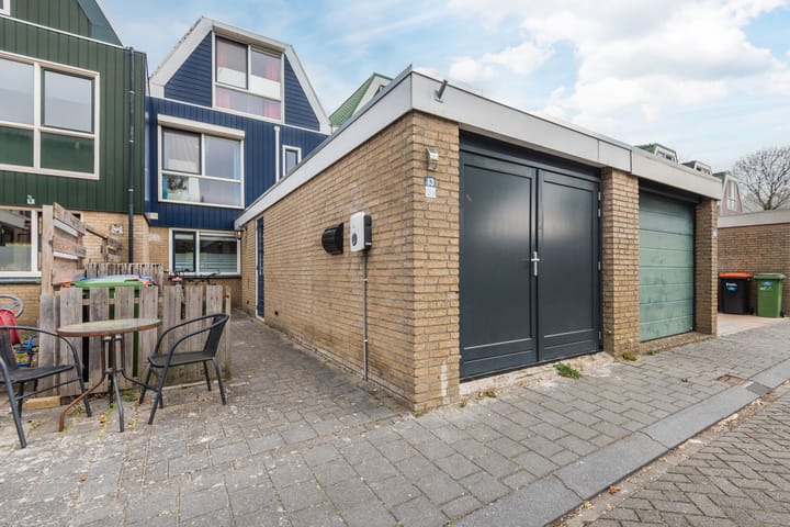 Foto 8 van Archipel 13 31