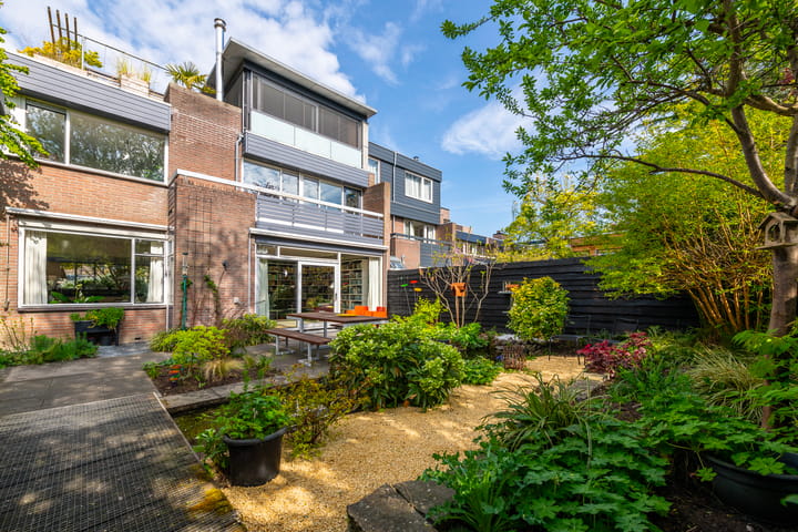 Foto 2 van Brugakker 6607