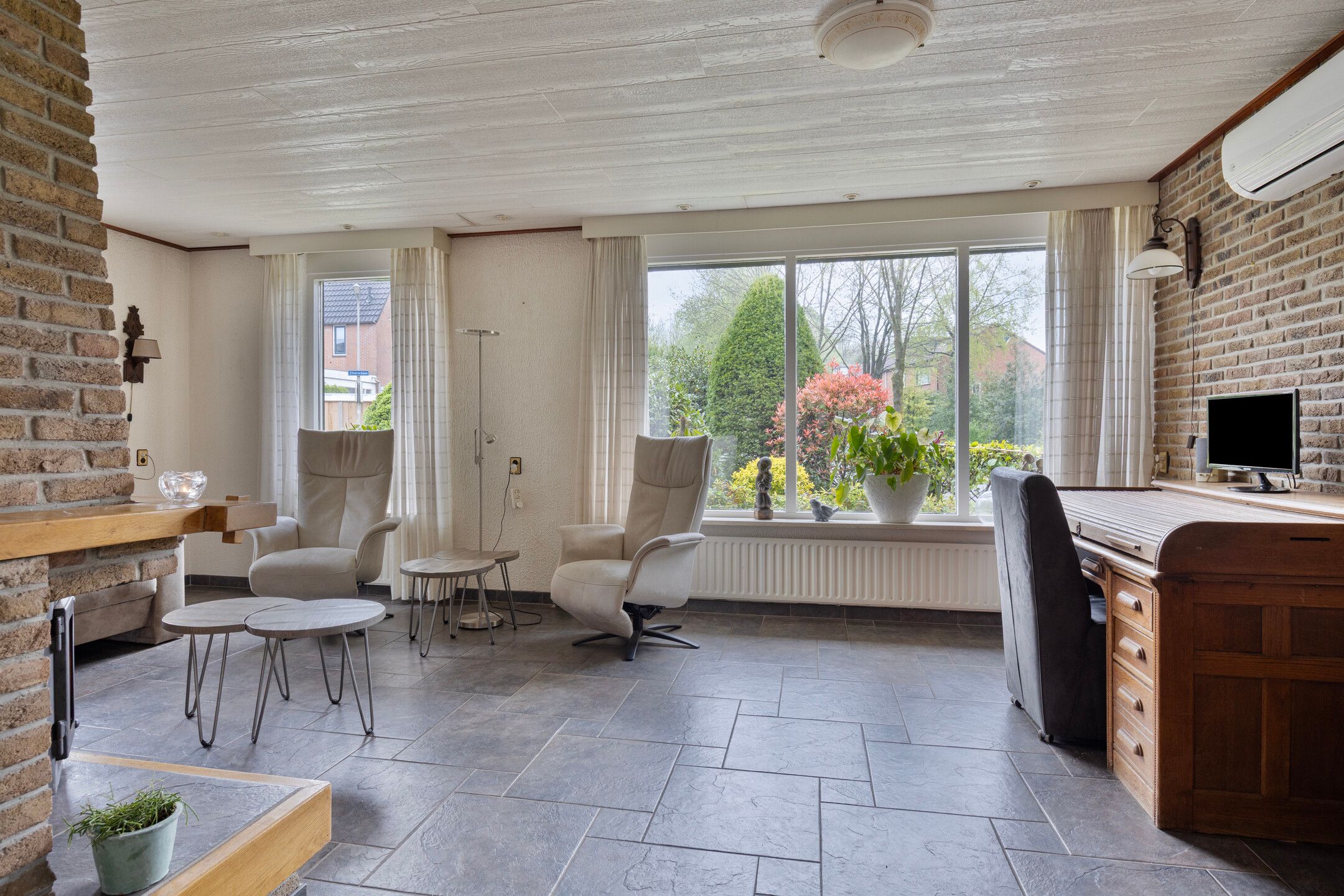 Photo 3 of Zilverschoon 1