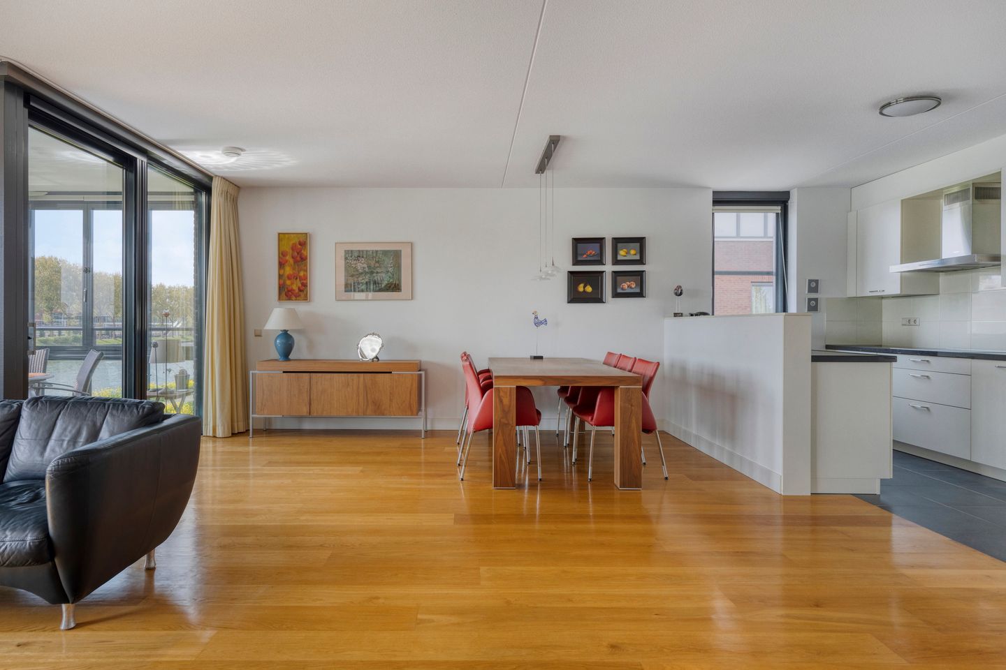 Photo 10 of Daniël Stoopendaallaan 42-3