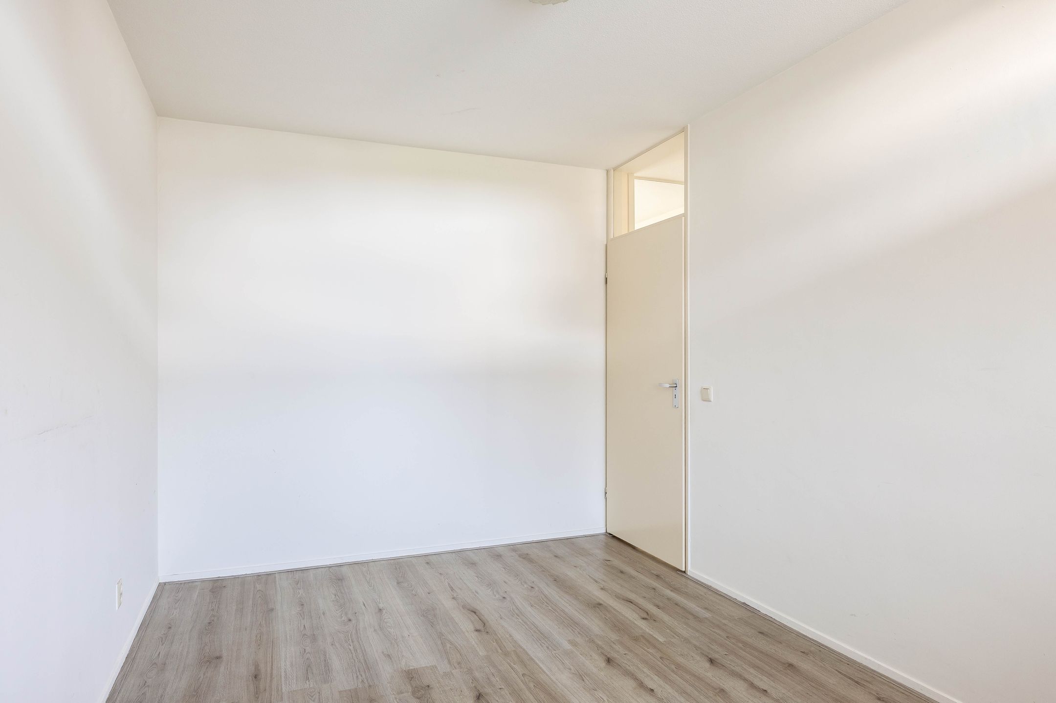 Photo 24 of Rodinrade 104