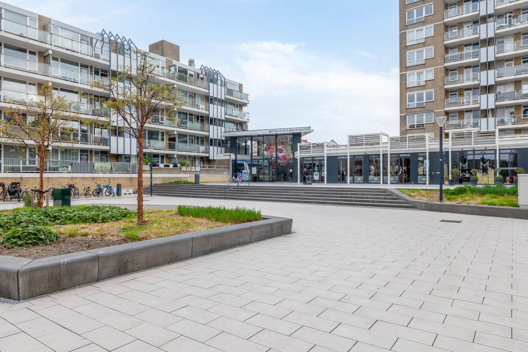 Photo 32 of Rodinrade 104