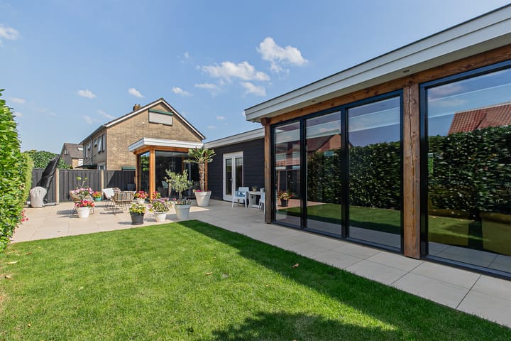 Foto 50 van Arend Baanstraat 61