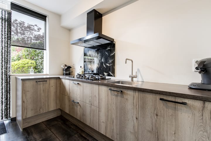 Photo 26 of Burgemeester van Rijswijkstraat 16