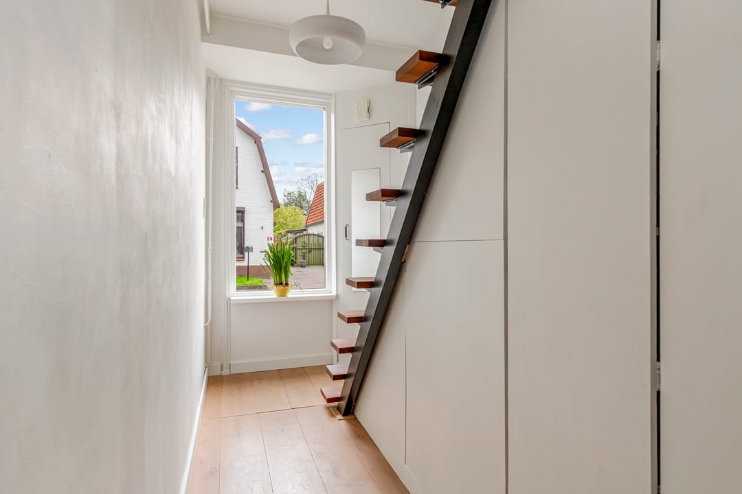 Foto 28 van van der Muelenstraat 15