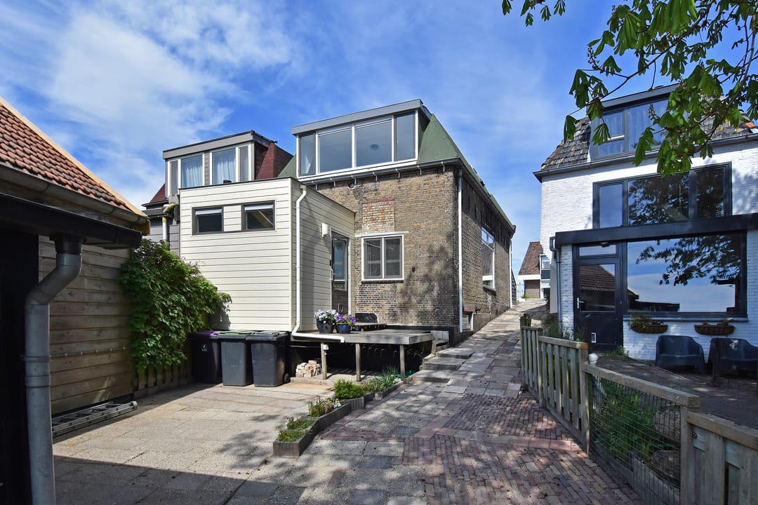 Foto 37 van Doctor van Noortstraat 48