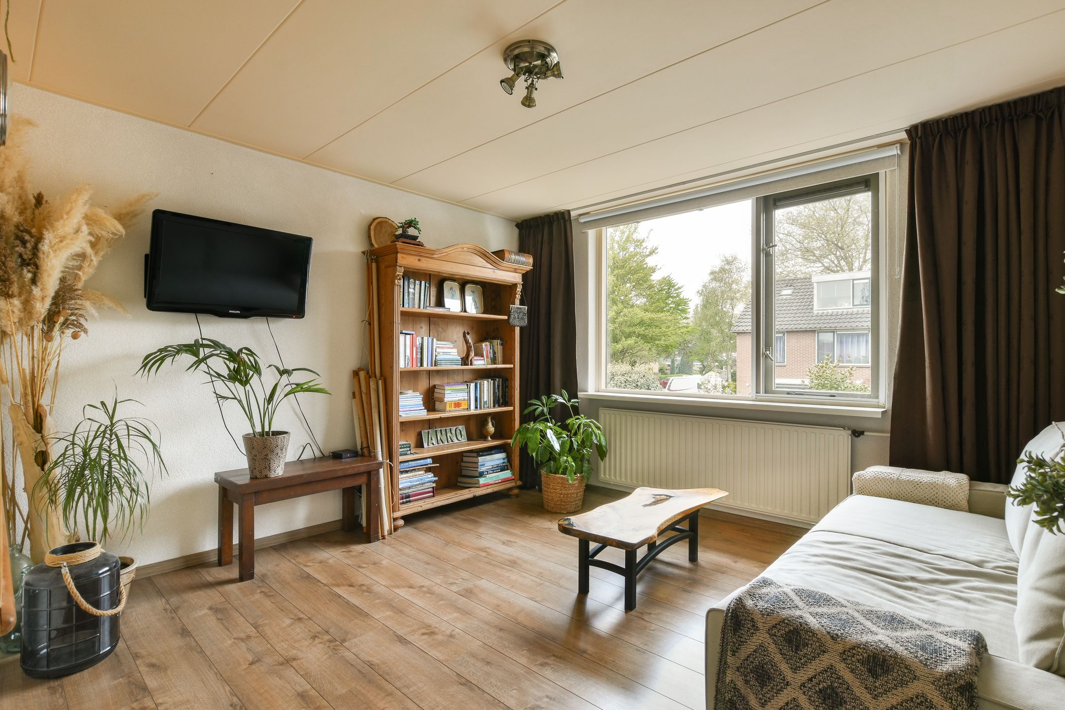 Foto 15 van Moerbeistraat 14