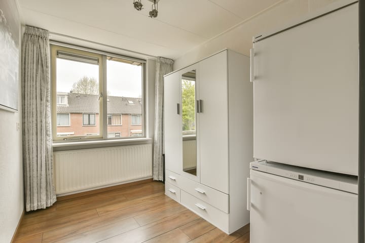 Foto 19 van Moerbeistraat 14