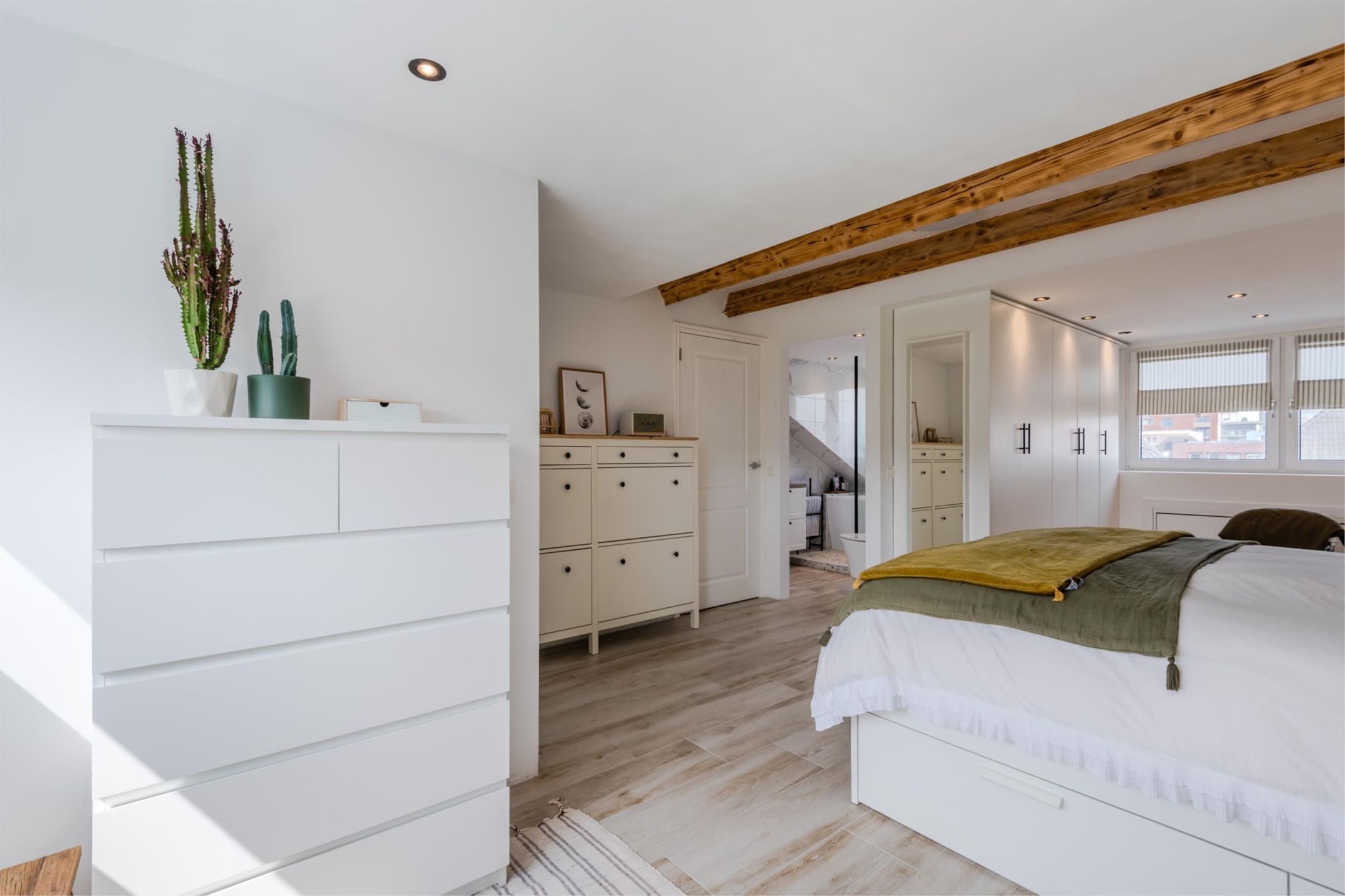 Photo 42 of Zeussingel 97