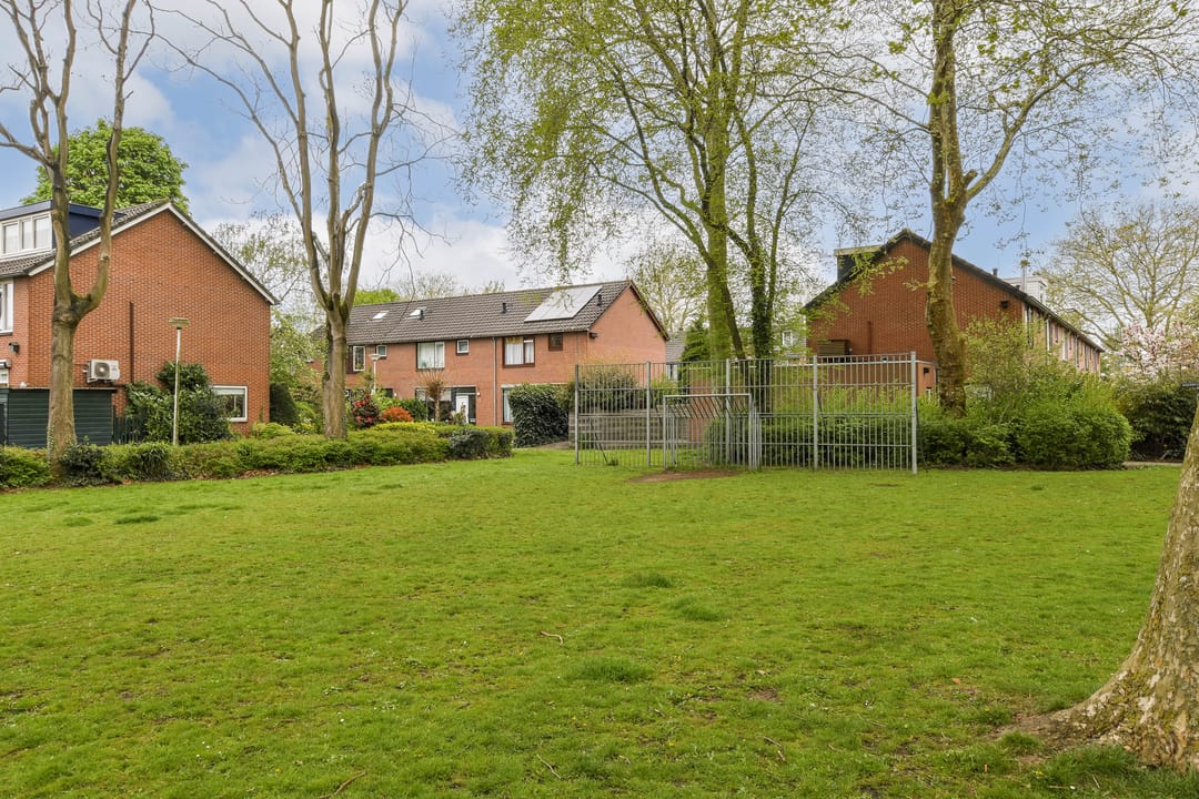 Foto 31 van Moerbeistraat 14