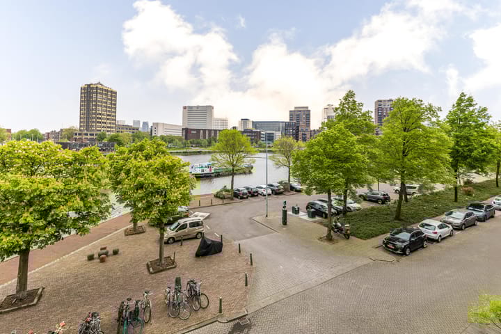 Photo 2 of Coolhaven 48-B