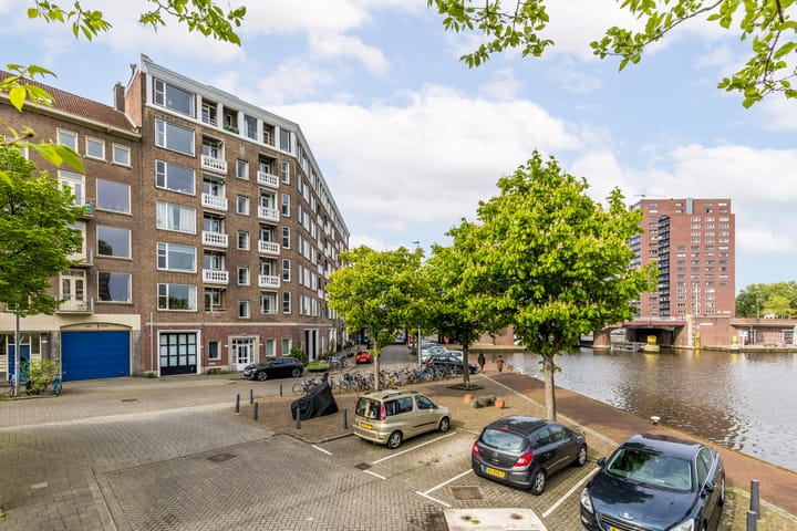 Photo 7 of Coolhaven 48-B