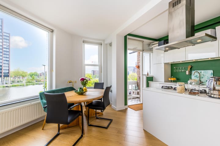 Photo 17 of Coolhaven 48-B