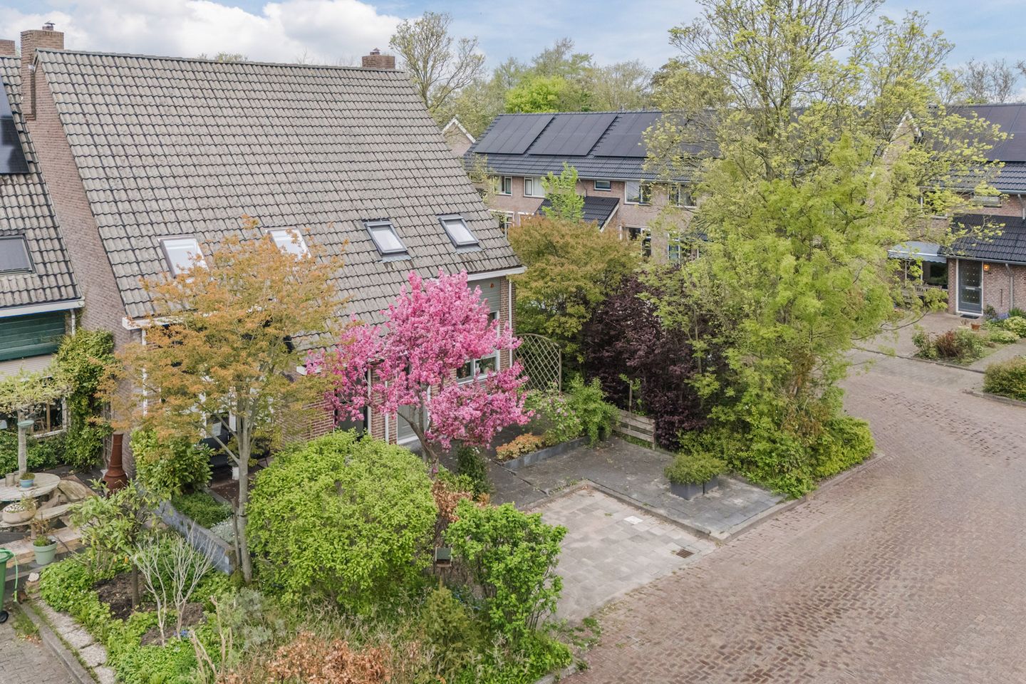 Foto 4 van Burg. Warnerslaan 29