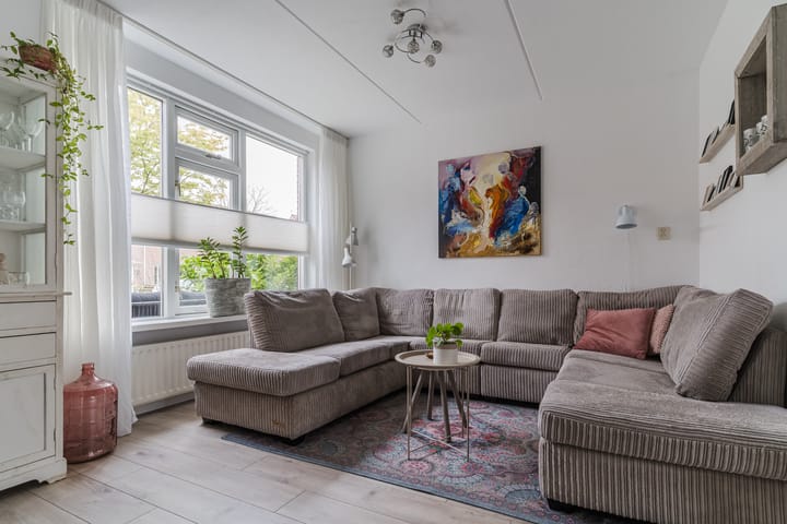 Foto 9 van Burg. Warnerslaan 29