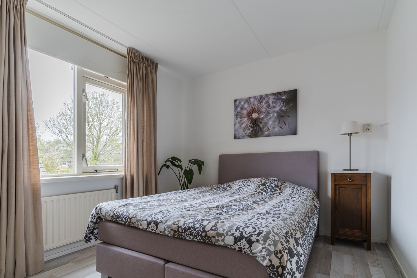 Foto 19 van Burg. Warnerslaan 29