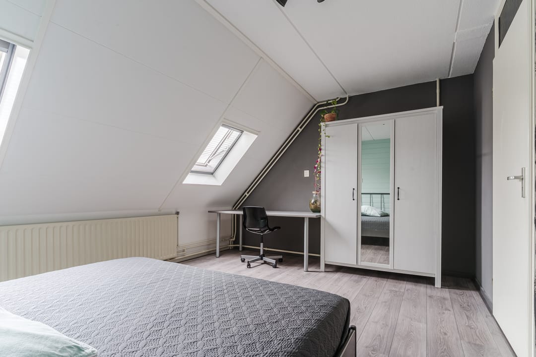 Foto 23 van Burg. Warnerslaan 29