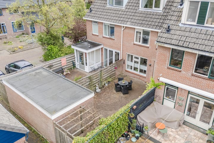 Foto 39 van Burg. Warnerslaan 29