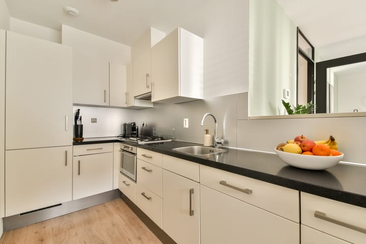 Foto 8 van Witte de Withstraat 1-X