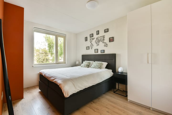 Foto 10 van Witte de Withstraat 1-X