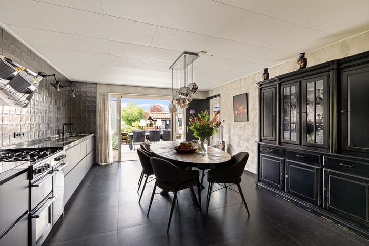 Foto 3 van Markeweg 12