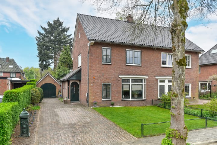 Foto 8 van Nassaulaan 14