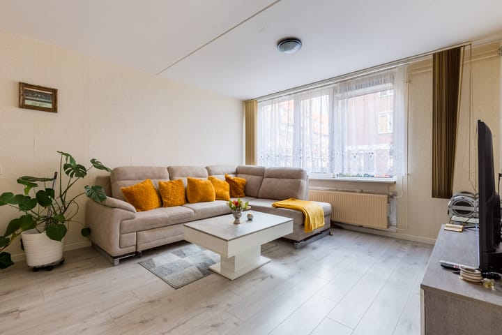 Foto 3 van Niasstraat 26