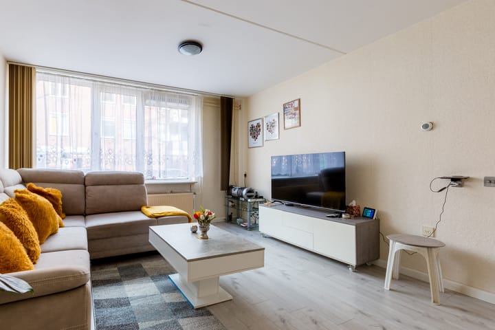 Foto 4 van Niasstraat 26