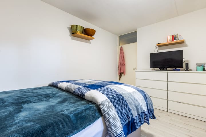 Foto 11 van Niasstraat 26