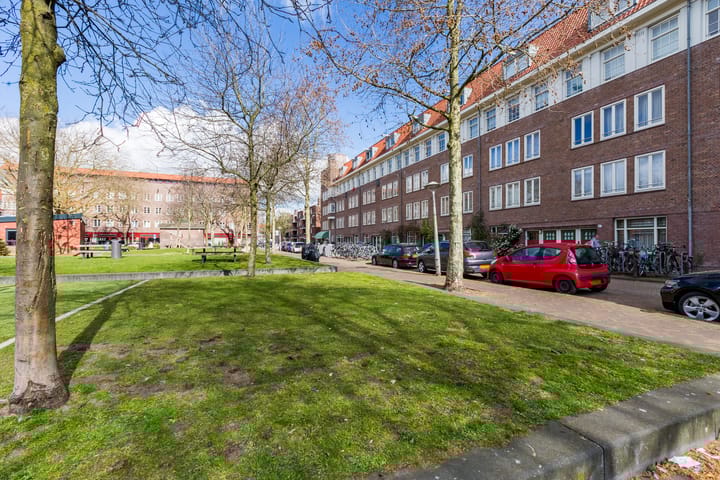 Foto 18 van Niasstraat 26