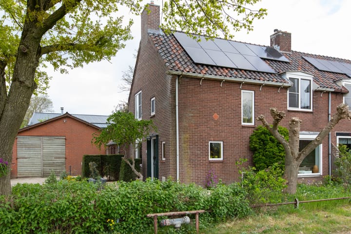 Foto 2 van Wiekenseweg 36