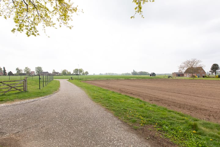 Foto 12 van Wiekenseweg 36