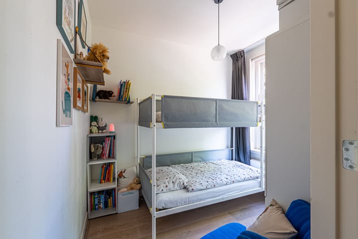 Foto 30 van Eemsstraat 16-2