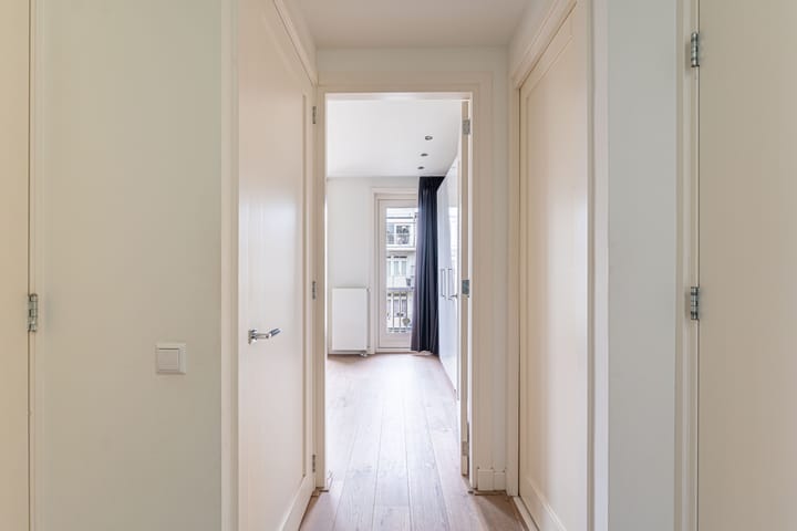 Foto 31 van Eemsstraat 16-2