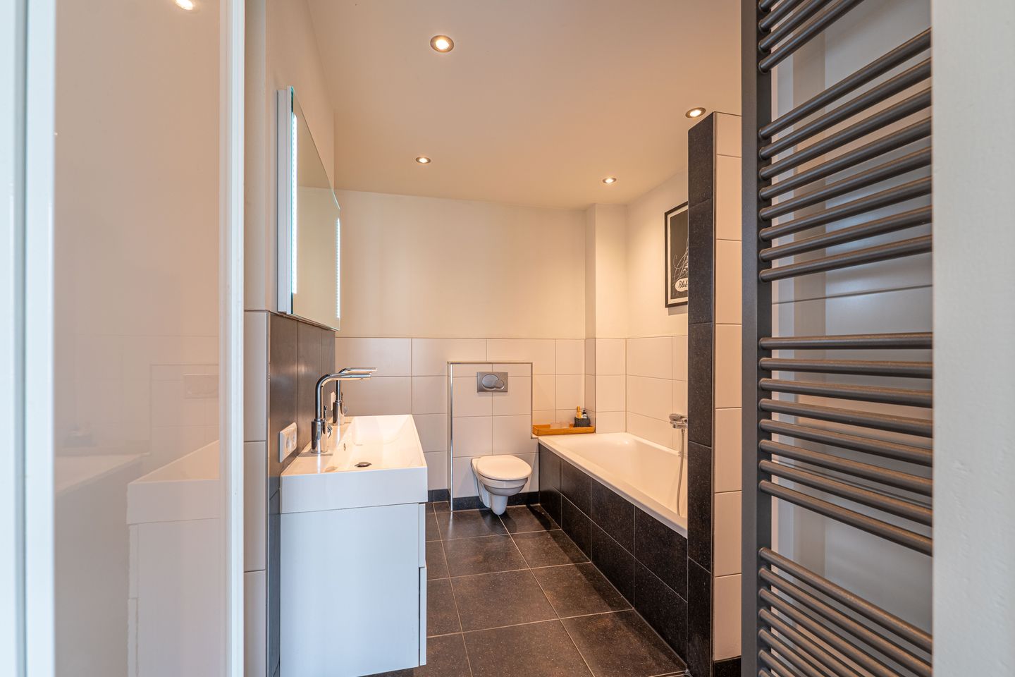 Foto 19 van Eemsstraat 16-2