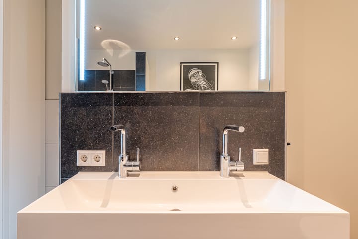 Foto 32 van Eemsstraat 16-2