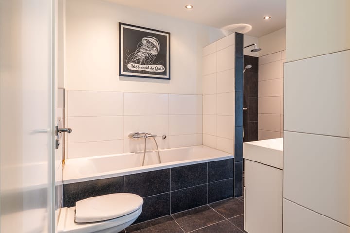 Foto 26 van Eemsstraat 16-2