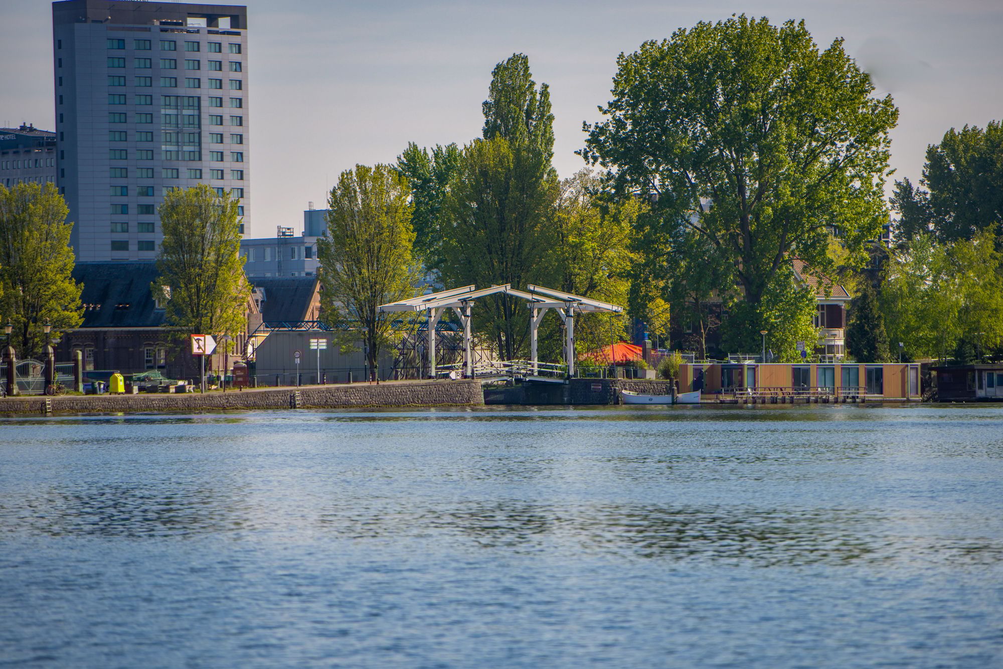 Foto 24 van Eemsstraat 16-2