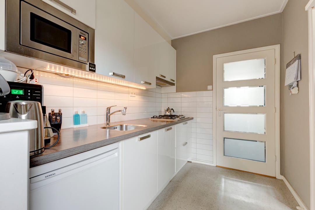 Foto 11 van van Heeckerenskamp 12