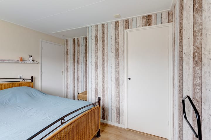 Foto 15 van van Heeckerenskamp 12